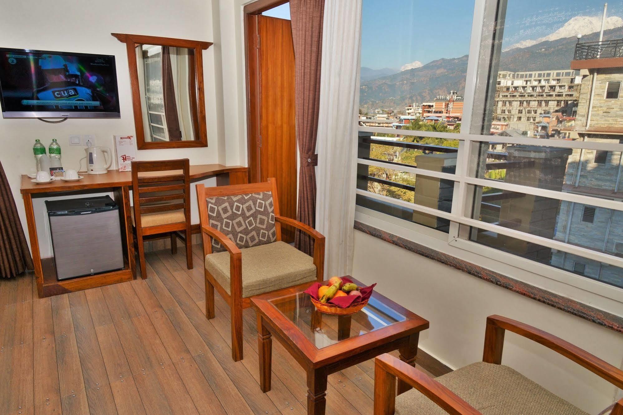 Hotel Mountain View - Lakeside Pokhara Dış mekan fotoğraf