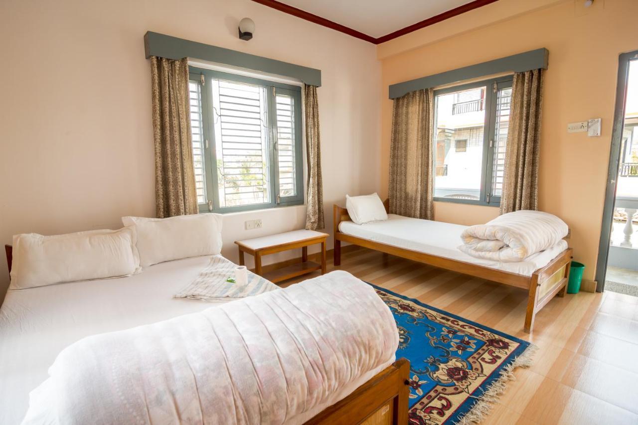 Hotel Mountain View - Lakeside Pokhara Dış mekan fotoğraf